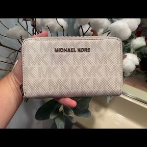 ‼️Final price‼️Michael kors wallet